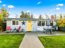 Upgraded Birch Bay Cottage Retreat