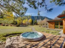 Sun Valley Log Home with Hot Tub and Mtn Views!