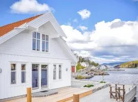 Amazing Home In Skjoldastraumen