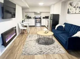 Modern & Cozy 1 Bedroom with fast Wi-Fi, BBQ & Patio