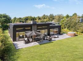Awesome Home In Thyholm With Wifi，位于蒂霍尔姆的酒店
