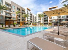 Spacious Resort style 2Bedroom 2Bath Oasis Pool Gym Desert Ridge，位于凤凰城的酒店