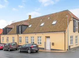 2 Bedroom Cozy Apartment In Svaneke