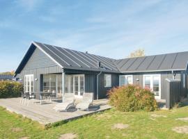 Four-Bedroom Holiday Home In Nysted，位于尼斯泰兹的酒店