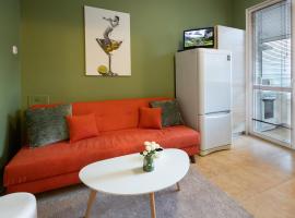 Groovy Olive Apartment，位于特罗扬的酒店