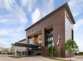 La Quinta Inn & Suites by Wyndham Austin Parmer Tech Ridge，位于奥斯汀的酒店