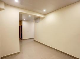 Collection O Sr Inn Awas Vikas，位于Kaliānpur的酒店