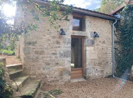 Joli gîte au calme，位于查姆帕奈克蒂波蒂亚的酒店