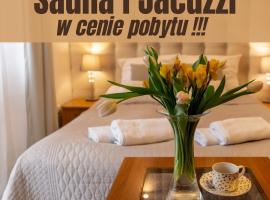 APARTAMENTY VILLA PIGMALION - sauna, jacuzzi, parking, ogród，位于库多瓦-兹德鲁伊的酒店