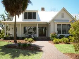 5 Bedroom Wilson Village Home 5048