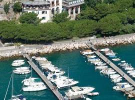 Hotel Paradiso Portov enere，位于韦内雷港的酒店