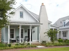 Deluxe 3 Bedroom Moreland Village Home 5587