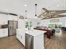 Lakeview Landing LBJ - Lakeview -Golf - Pool - Lake LBJ - Pickleball