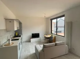 Appartamento vicino alla stazione, Milano Cadorna 20 min in treno