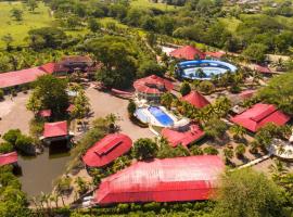 Hotel y Parque Turístico Navar City，位于比亚维森西奥前锋机场 - VVC附近的酒店
