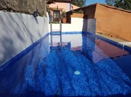 Bonita y acogedora casa rural con piscina privada en Santa Brigida