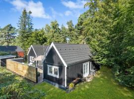 2 Bedroom Beautiful Home In Nykøbing Sj，位于尼克宾西兰岛的酒店