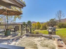 Cozy Mtn-View Chalet Less Than 2 Mi to Windham Slopes