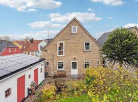 Amazing Apartment In Sønderborg，位于森讷堡的酒店