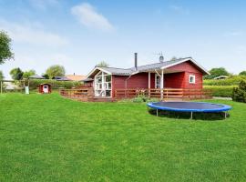 Holiday Home Hybenvænget Hejls I，位于海耶斯的酒店