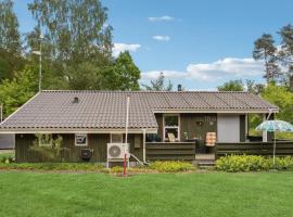 Lovely Home In Ans By With Wifi，位于Roe的酒店