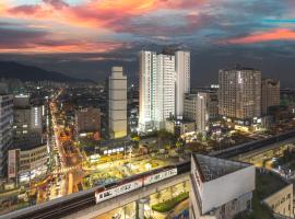 H Avenue Sasang Station Residence Hotel，位于釜山金海国际机场 - PUS附近的酒店
