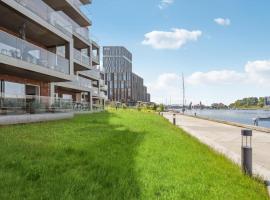 1 Bedroom Nice Apartment In Sønderborg，位于森讷堡的酒店