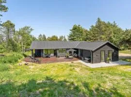 4 Bedroom Amazing Home In Blokhus