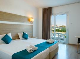 Kapetanios Bay Hotel Protaras，位于普罗塔拉斯的酒店