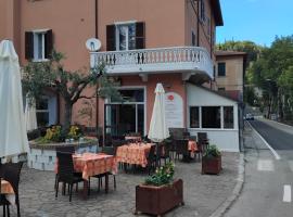 Locanda Rocchetta-Premilcuore，位于普雷米尔库奥雷的酒店