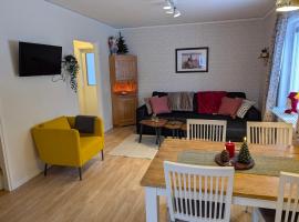 Hel stuga n&auml;ra Vindel&auml;lven i Lappland，位于Blattnicksele的宠物友好酒店