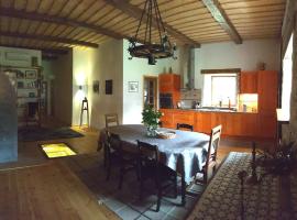 Pada ait，位于Pada的酒店