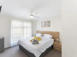Morview Holiday Homes-Elephant
