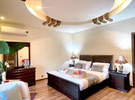 Stylish Retreat - Private Double Bed