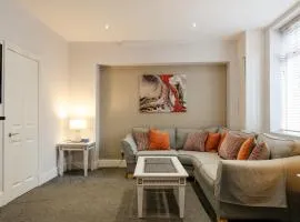 Amber Villa