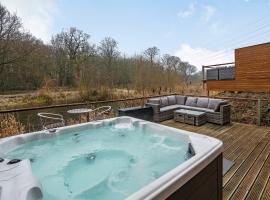Waterside Lodge Fourteen - Uk36707，位于Elland的酒店