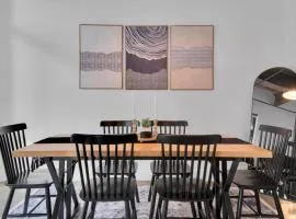 Industrial Loft Living 2BR 2BA