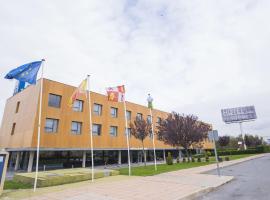 Alda El Espinar，位于埃莱斯皮纳尔的酒店