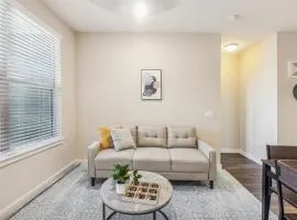 Cullen 4307 I Parking I Pool I Gym I 2bd2bth