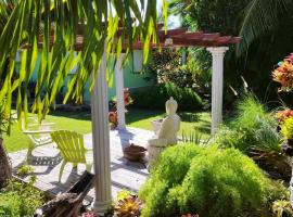 Gites d'Arles Bungalow T1 BIS，位于勒穆莱的酒店