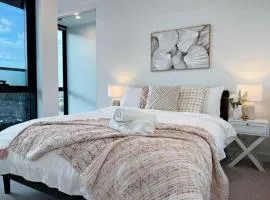 Box Hill 1BR Apt with Pool,Gym,Sauna l158