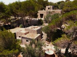 Villa Acquamarina - Puglia Luxury Homes，位于加利亚诺德尔卡波的酒店