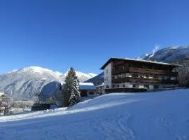 图克瑟泰尔公寓酒店