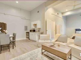 Private Cozy open floor plan, studio，位于斯克兰顿的酒店