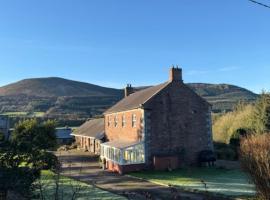 Castle Oliver Farm，位于Ardpatrick的酒店