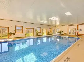 8-Acre Bridgman Oasis Pool, Hot Tub and Game Room