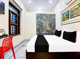 Hotel O swarnim hotel，位于尼玛纳的酒店