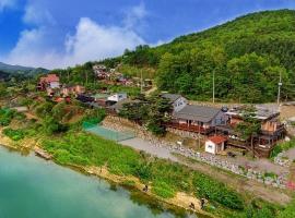 Haechan Sol Pension，位于清州市的酒店