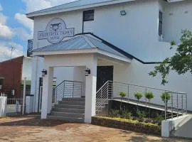 Heidelberg Crown Hotel