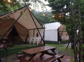 Gongju kyerongsan glamping donwallsoop，位于Gongju的露营地